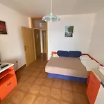 Apartments And Room Novokmet Apartment *