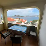 Apartments And Room Novokmet Apartment