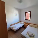 Apartments And Room Novokmet Rogoznica (Sibenik-Knin)