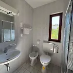 Apartment Apartments And Room Novokmet
