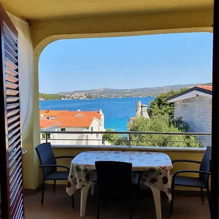 Appartamento Apartments And Room Novokmet *