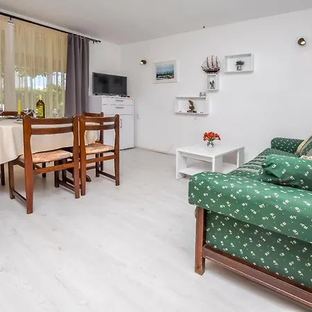Viktor Apartment Rogoznica (Sibenik-Knin)