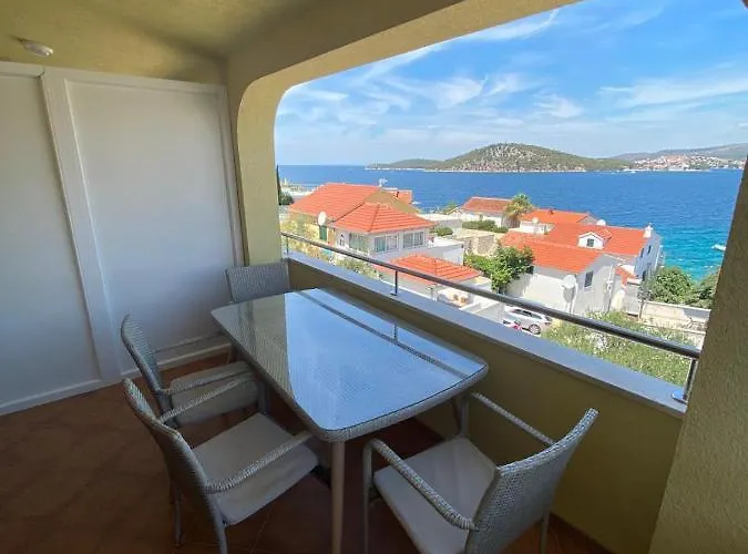 Viktor Rogoznica (Sibenik-Knin)