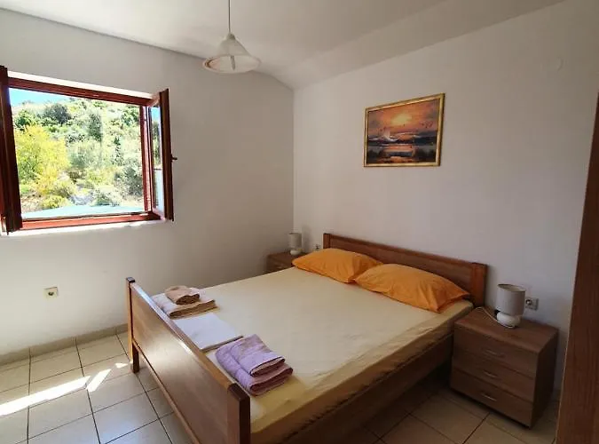 Apartamento Viktor Rogoznica (Sibenik-Knin)