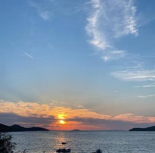 Daire Viktor Rogoznica (Sibenik-Knin)